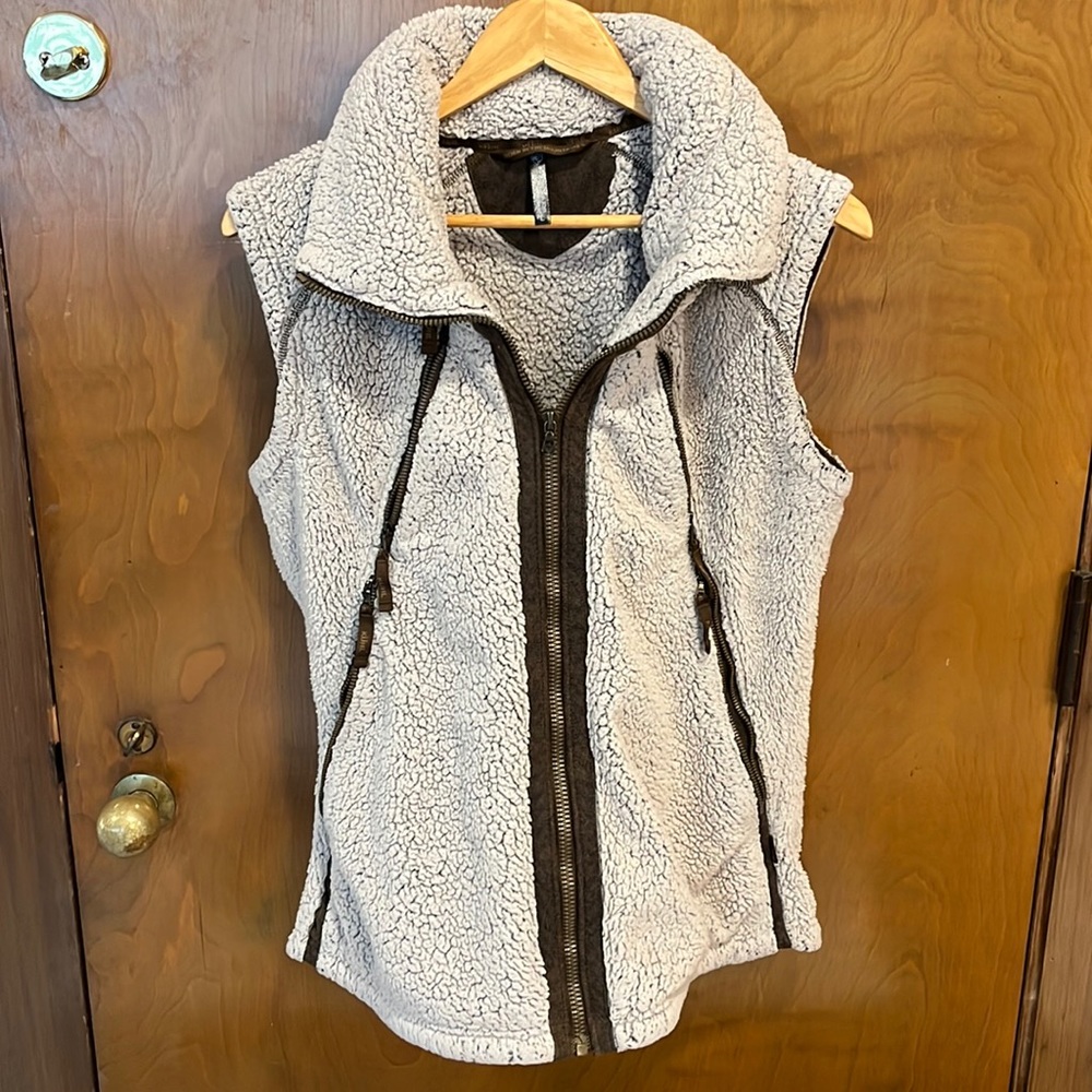 Kuhn vest